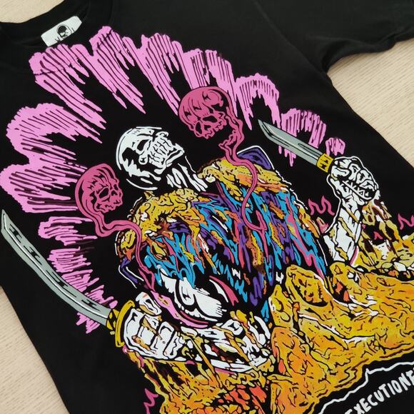 Warren Lotas Mens TShirt Size S The Demon Executioner Black Rare Graphic Print - Picture 8 of 16